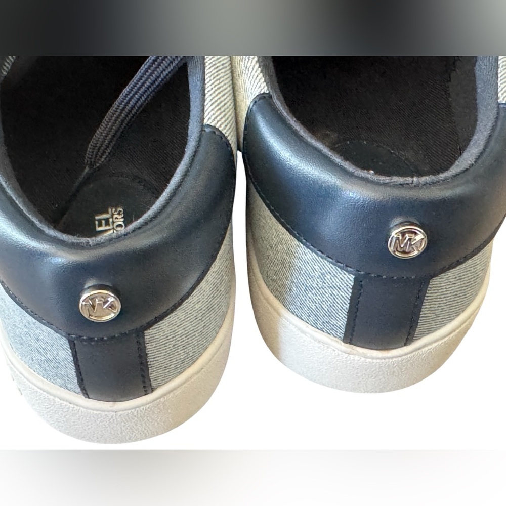 Michael Kors Blue Sneaker Shoes New - Picture 5 of 5